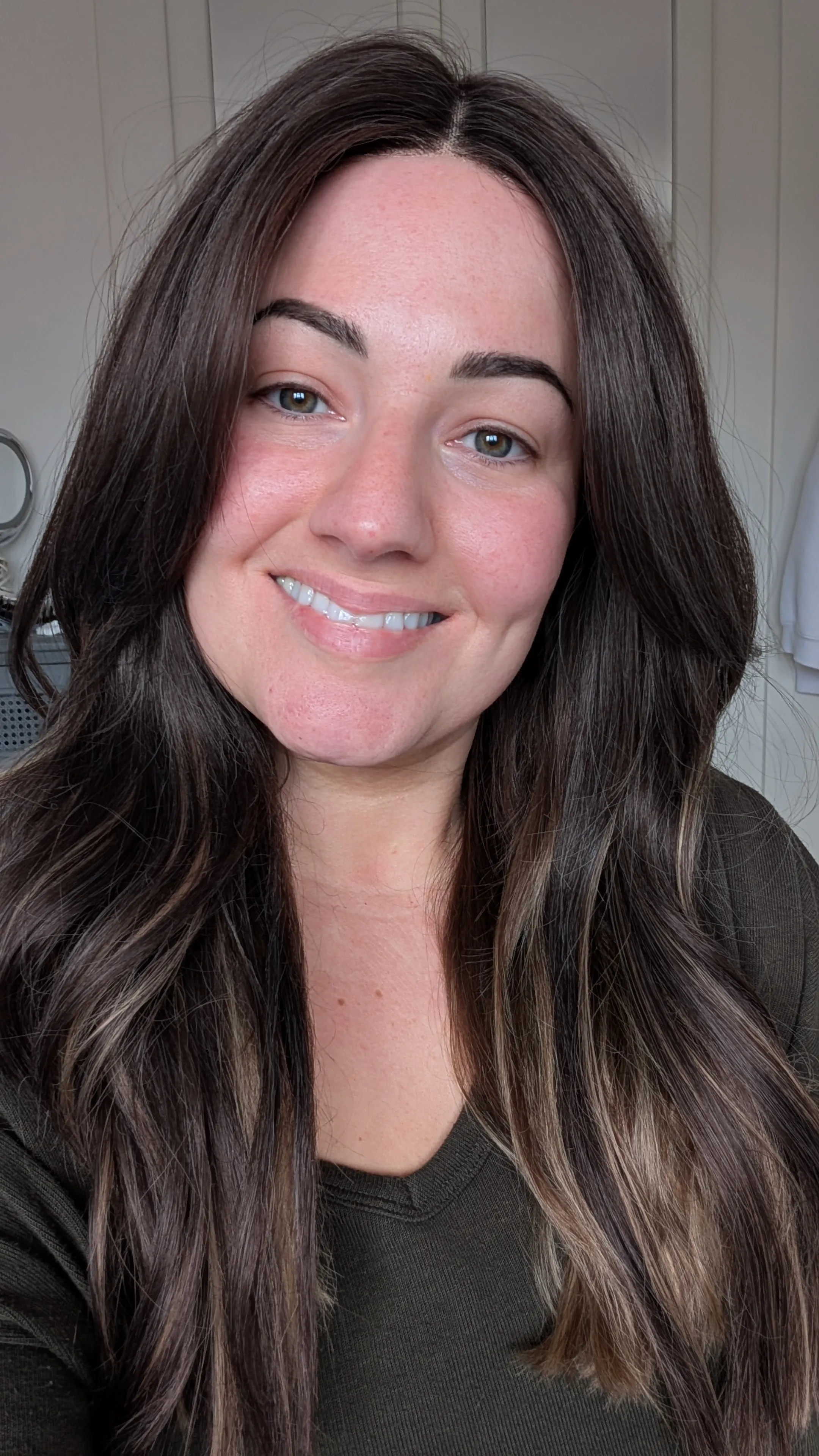 Natalie Ricciardi, award-winning bridal makeup specialist